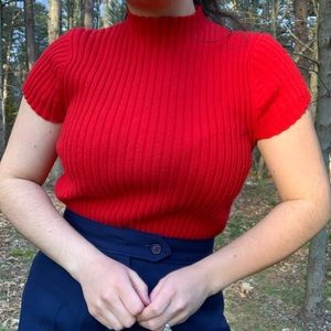♥️ NWT 100% CASHMERE cherry red sweater ♥️